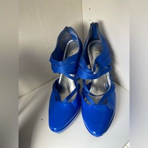 Rouge Blue Heels